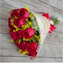 Buquê Amor Proibido c/ 20 Rosas Vermelhas